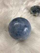 Load image into Gallery viewer, Blue Calcite sphere (large)