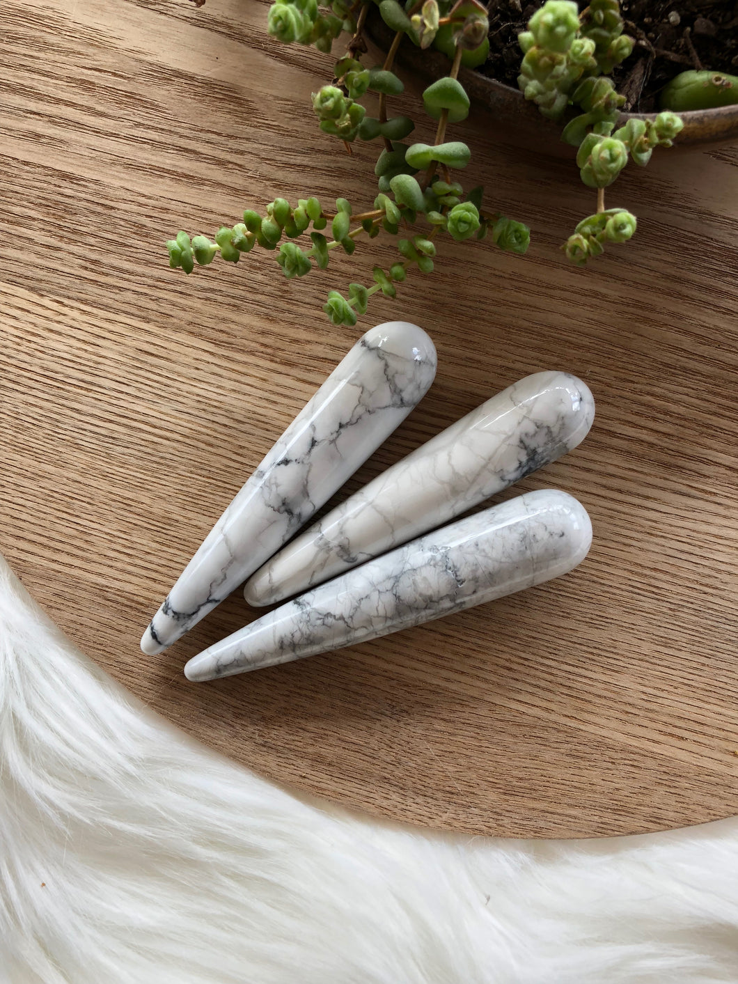 Howlite Wand