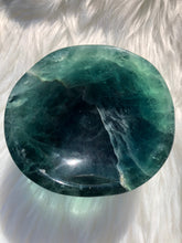 Load image into Gallery viewer, Fluorite Bowl