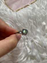 Load image into Gallery viewer, Labradorite Heart Ring